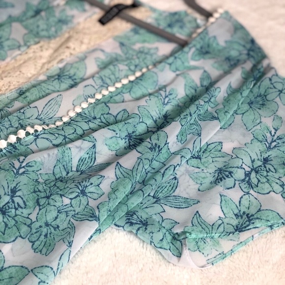 Floral Kimono Beach Cover Up - Picture 6 of 12